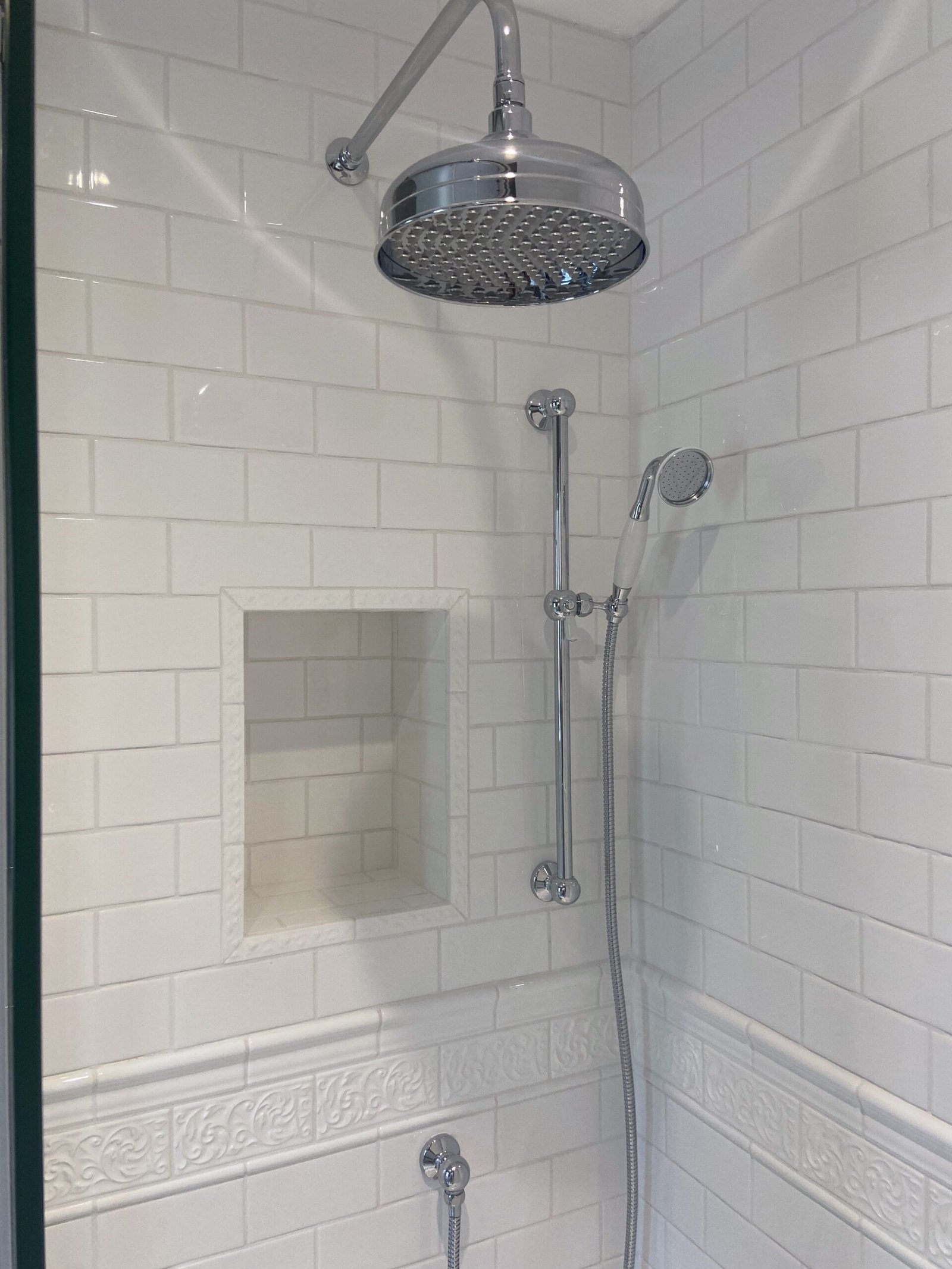 Bathroom fitter in Weybridge - Summer Plumbing