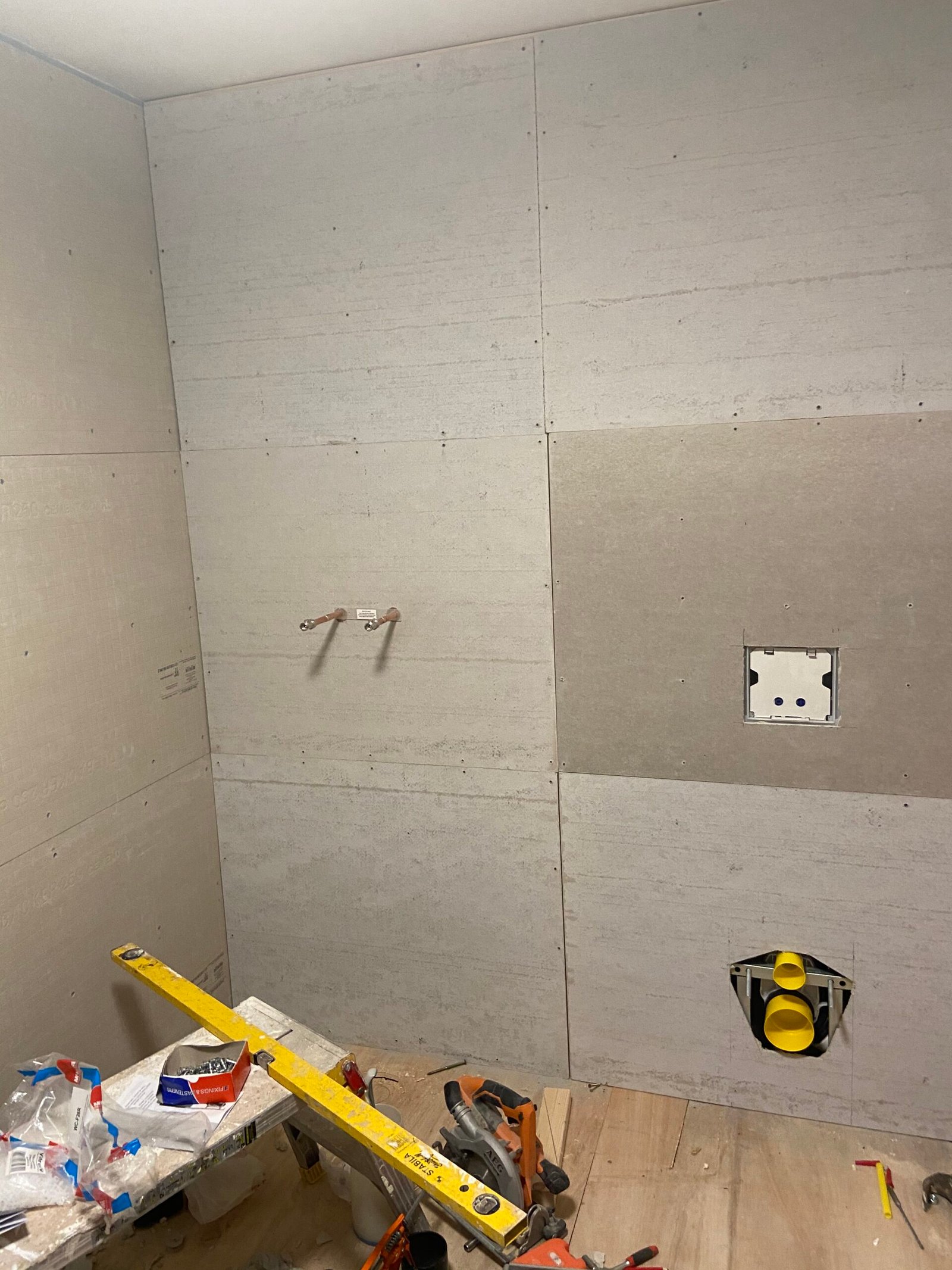 Bathroom construction services 3 scaled